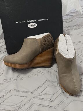 Dr. Scholl's Taupe Wedge Booties with Stacked Wood Heel